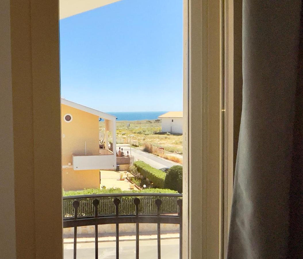 Casa P. Greco Hotel Portopalo Di Capo Passero Екстериор снимка